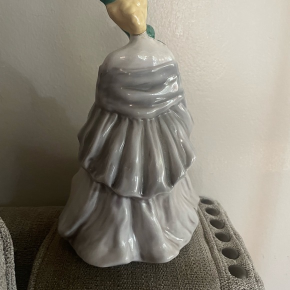 Camille Florence Ceramics - Picture 4 of 8